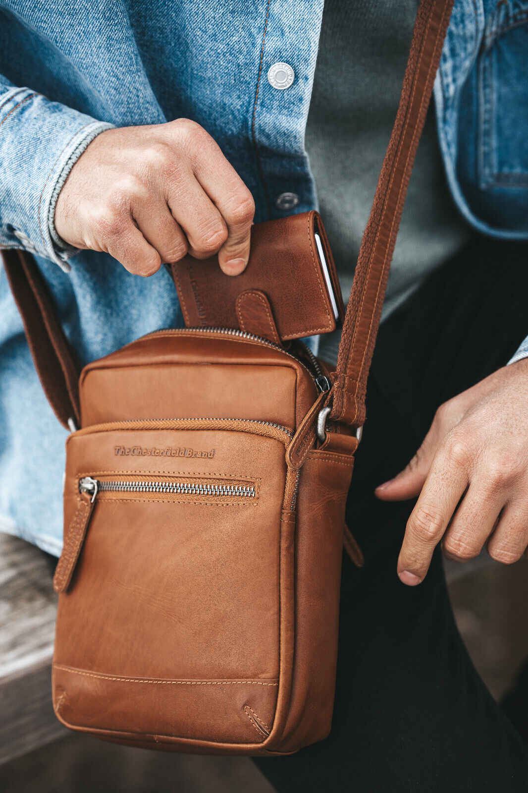 The Chesterfield Brand echt Leder Schultertasche Umhängetasche Birmingham cognac