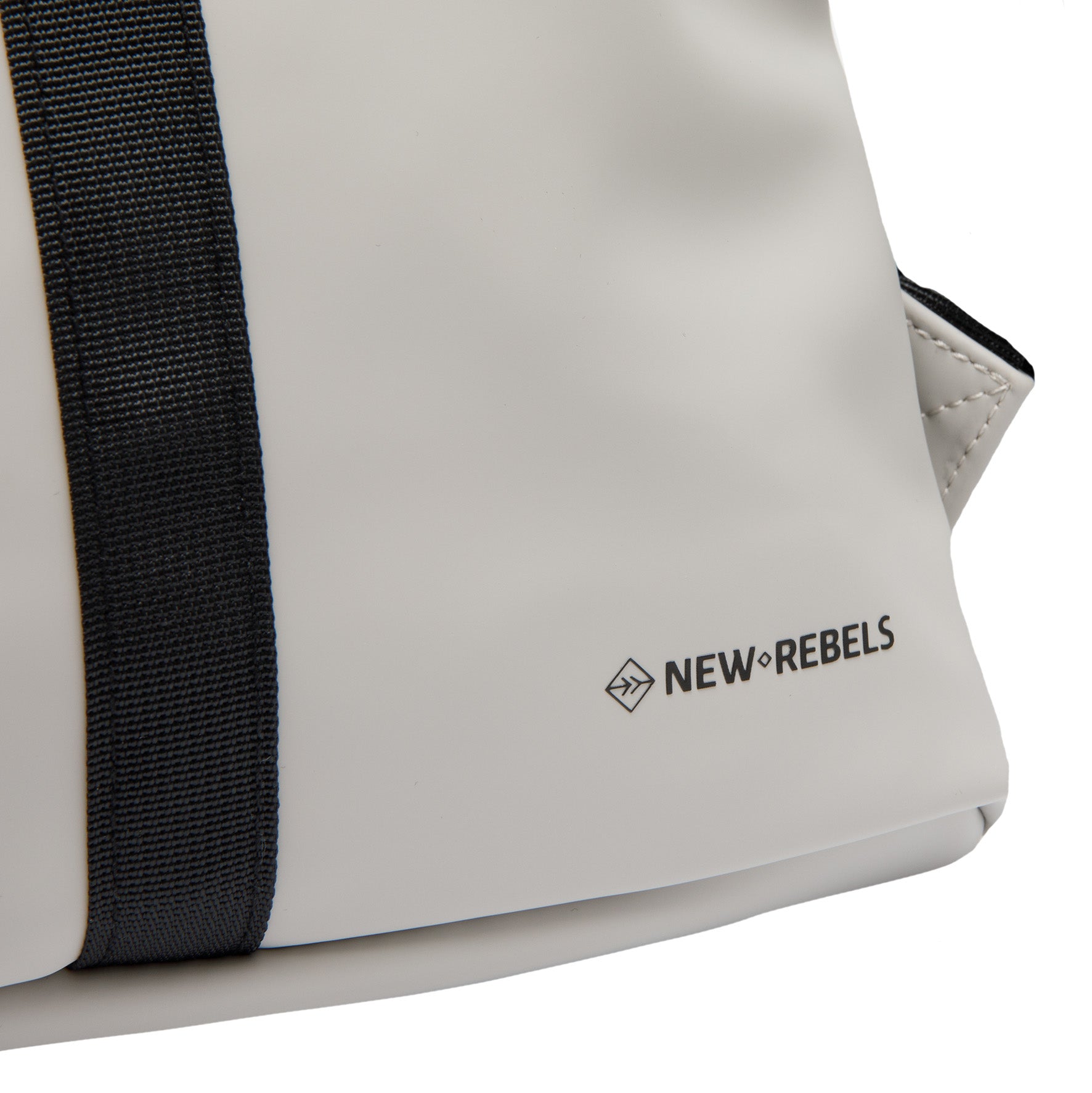 New Rebels Mart Roll Up Rolltop City Rucksack Los Angeles wasserabweisend grau