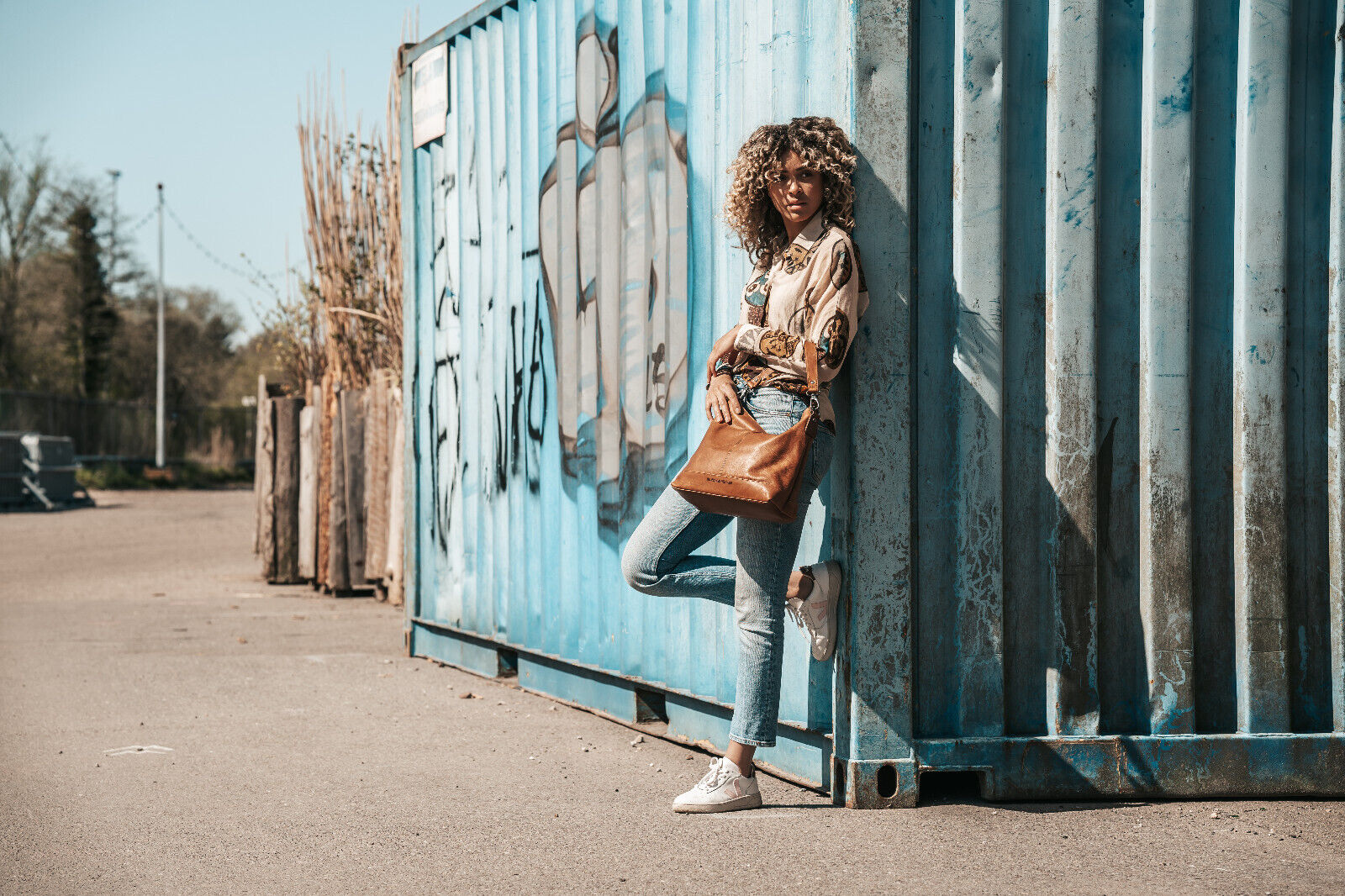 The Chesterfield Brand echt Leder Damen Handtasche Schultertasche Umhängetasche Amelia cognac